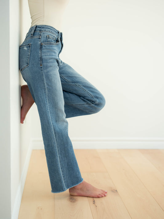Kendall High Rise Dad Jeans