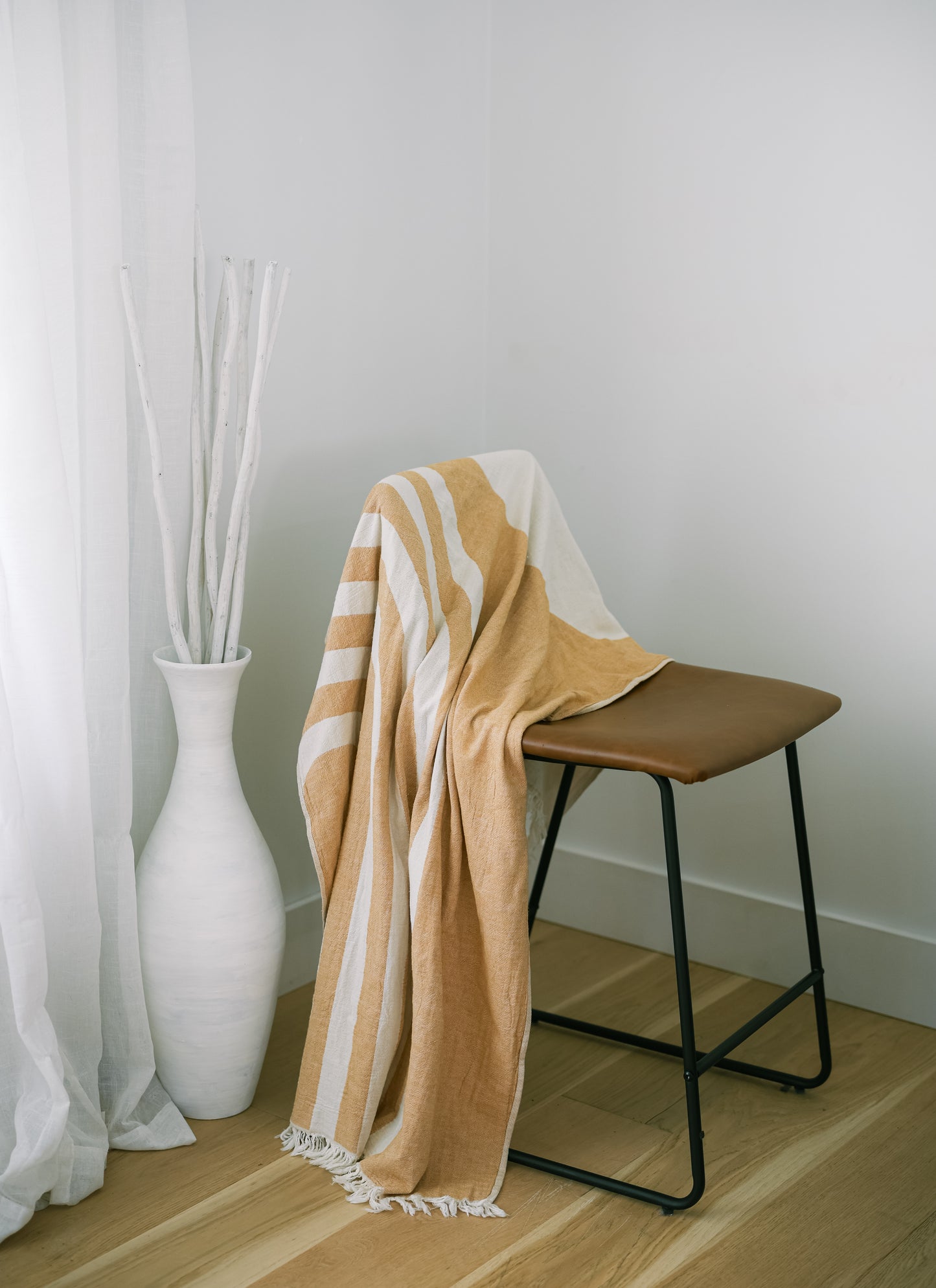 The Retro Curve Turkish Towel
