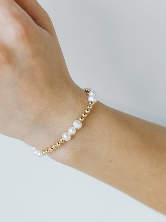14k Gold Filled Freshwater Pearl Bracelet - Size 7